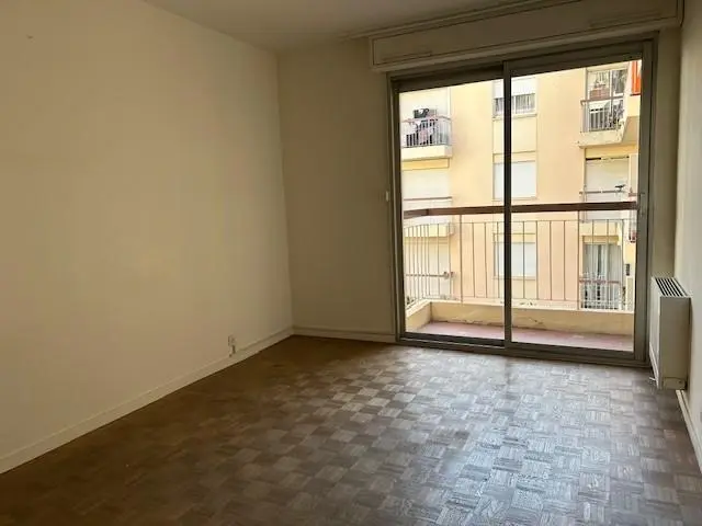 Photo 3 Appartement 2 pièces 56m²
