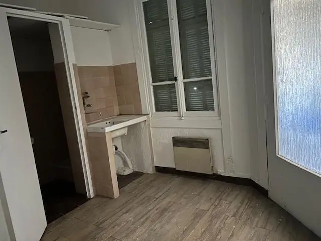 Photo 2 Local Commercial