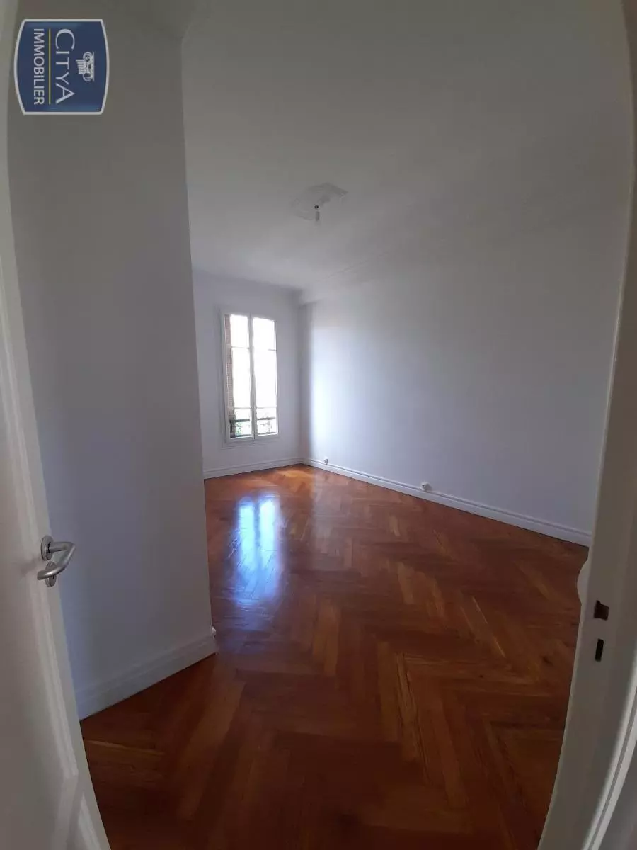 Illustration pour Appartement 3 pièces 60.03m² Photo Appartement 3 pièces 60.03m²
