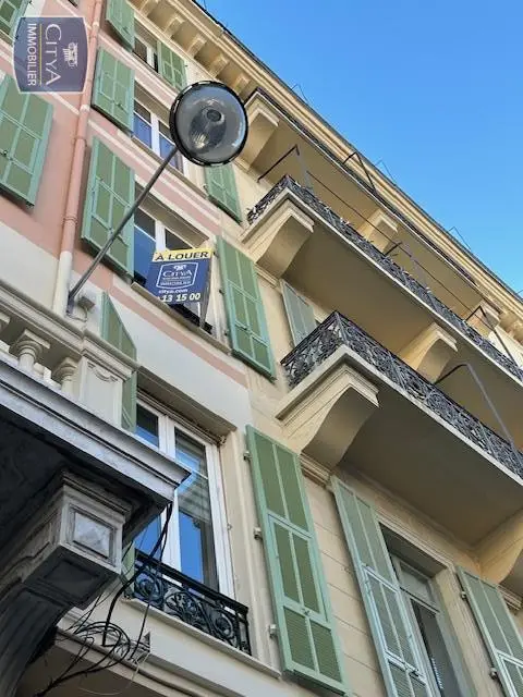 Photo 3 Appartement 1 pièce 12m²