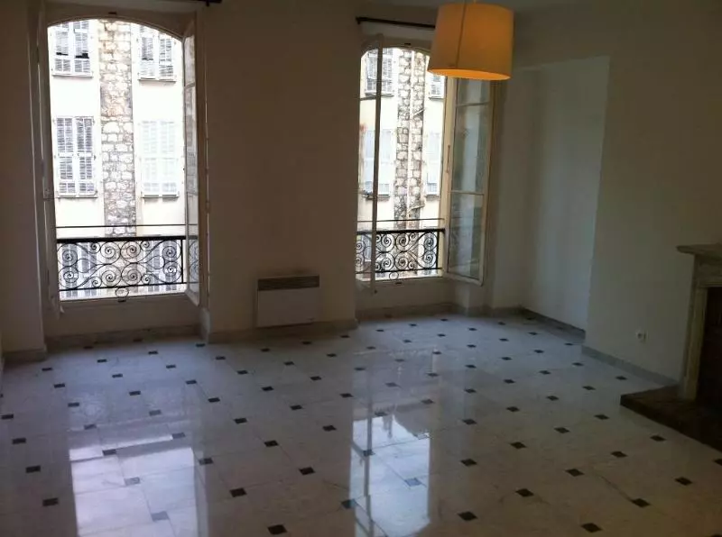 Illustration pour Appartement 2 pièces 42.93m² Photo Appartement 2 pièces 42.93m²