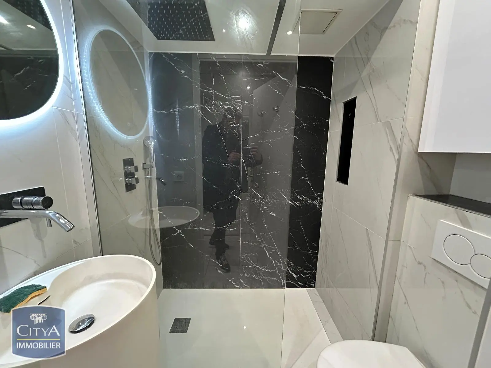 Photo 2 Appartement 1 pièce 16.59m²