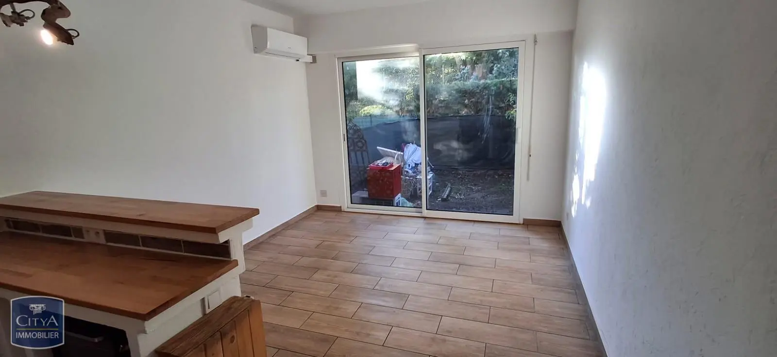 Photo 2 Appartement 1 pièce 21.02m²