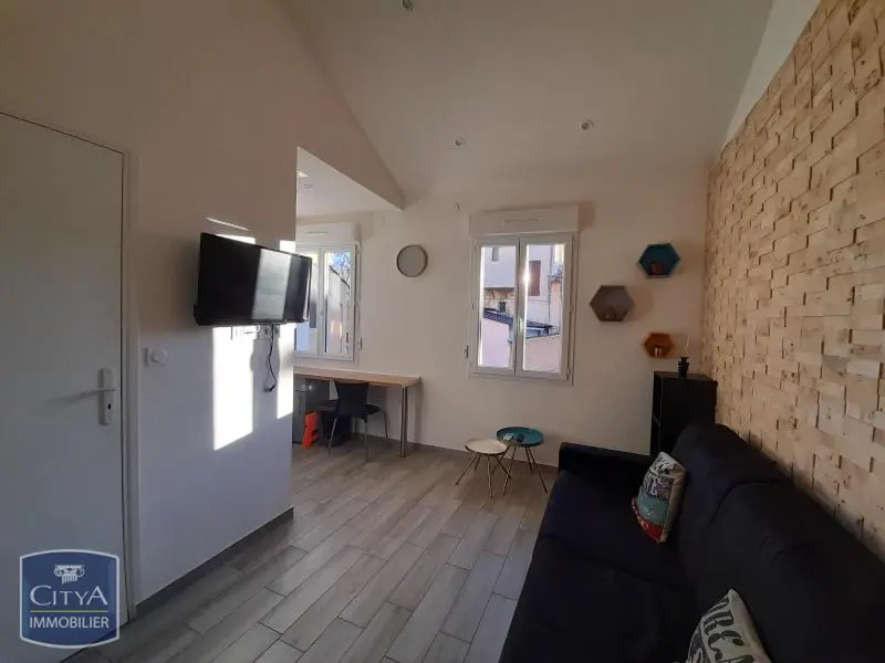 Photo 1 Appartement 1 pièce 18.05m²