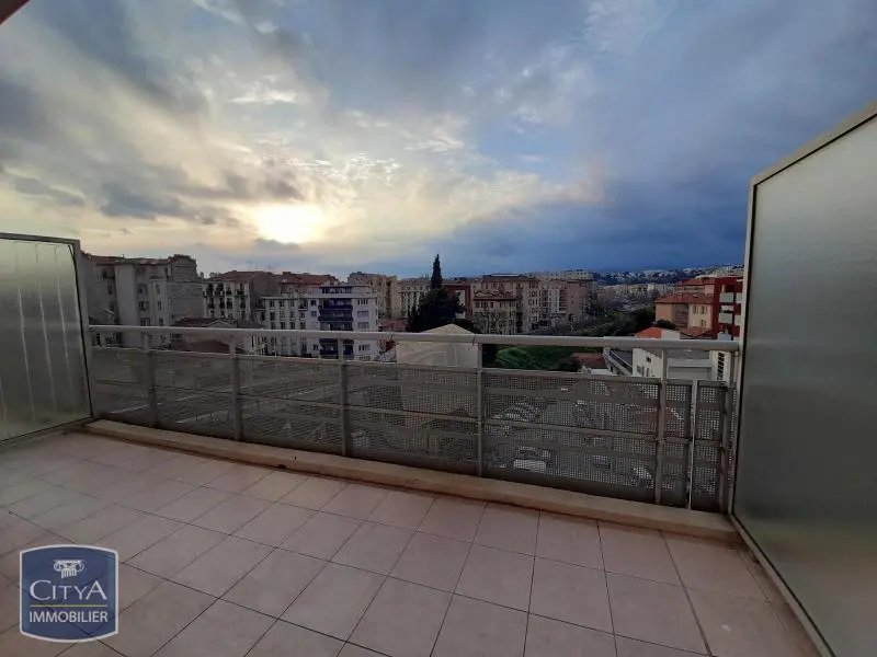 Photo 1 Appartement 2 pièces 33.82m²