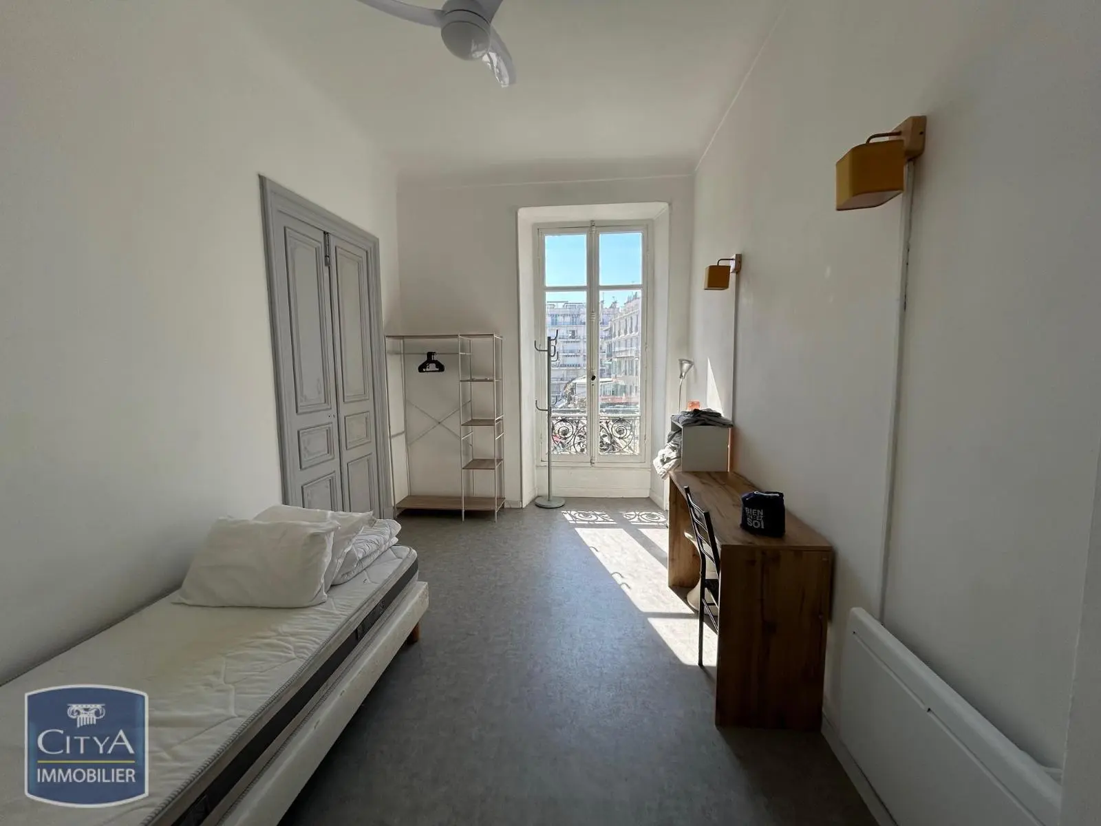 Photo 1 Appartement 1 pièce 12.25m²