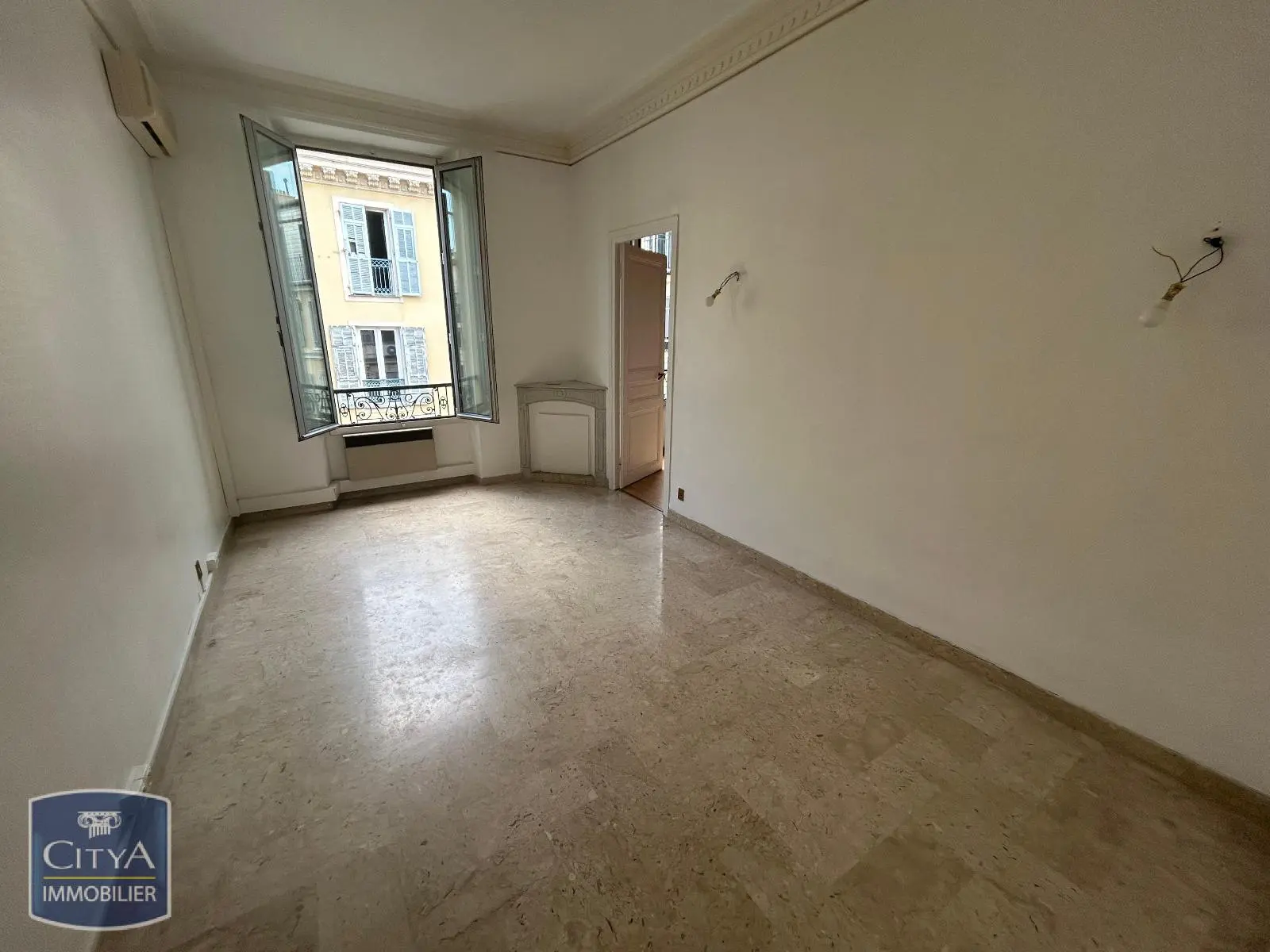 Photo 13 Appartement 4 pièces 103.96m²