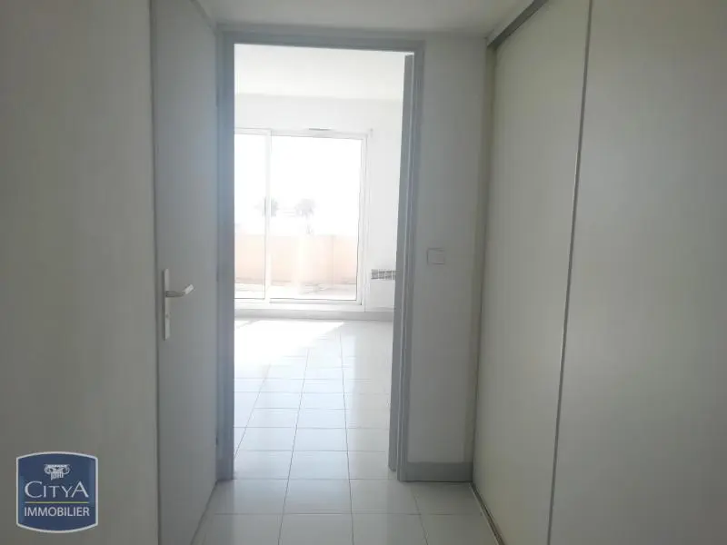 Photo 5 Appartement 1 pièce 27.86m²