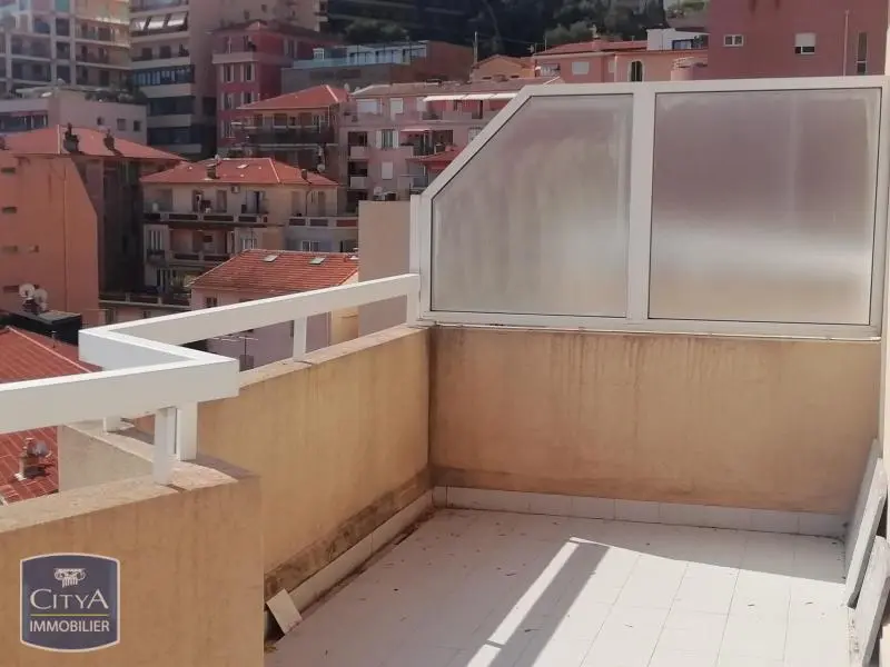 Photo 9 Appartement 1 pièce 27.86m²