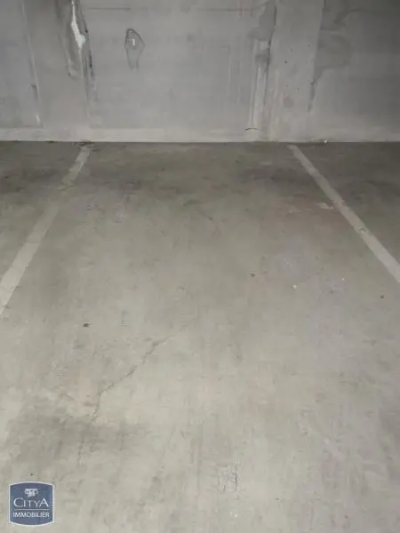Photo 1 Parking 12m²