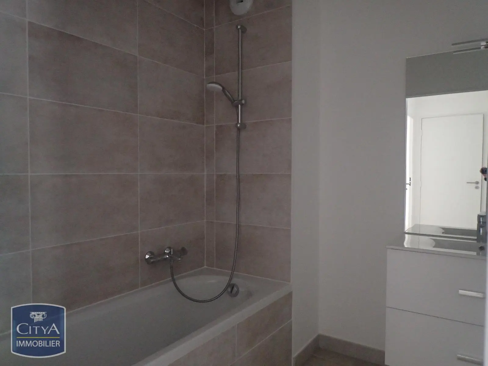 Photo 3 Appartement 3 pièces 61.87m²