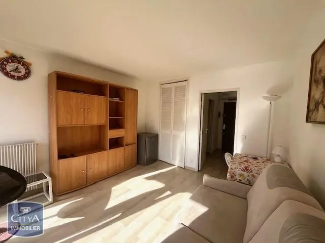 Photo 1 Appartement 1 pièce 21.51m²