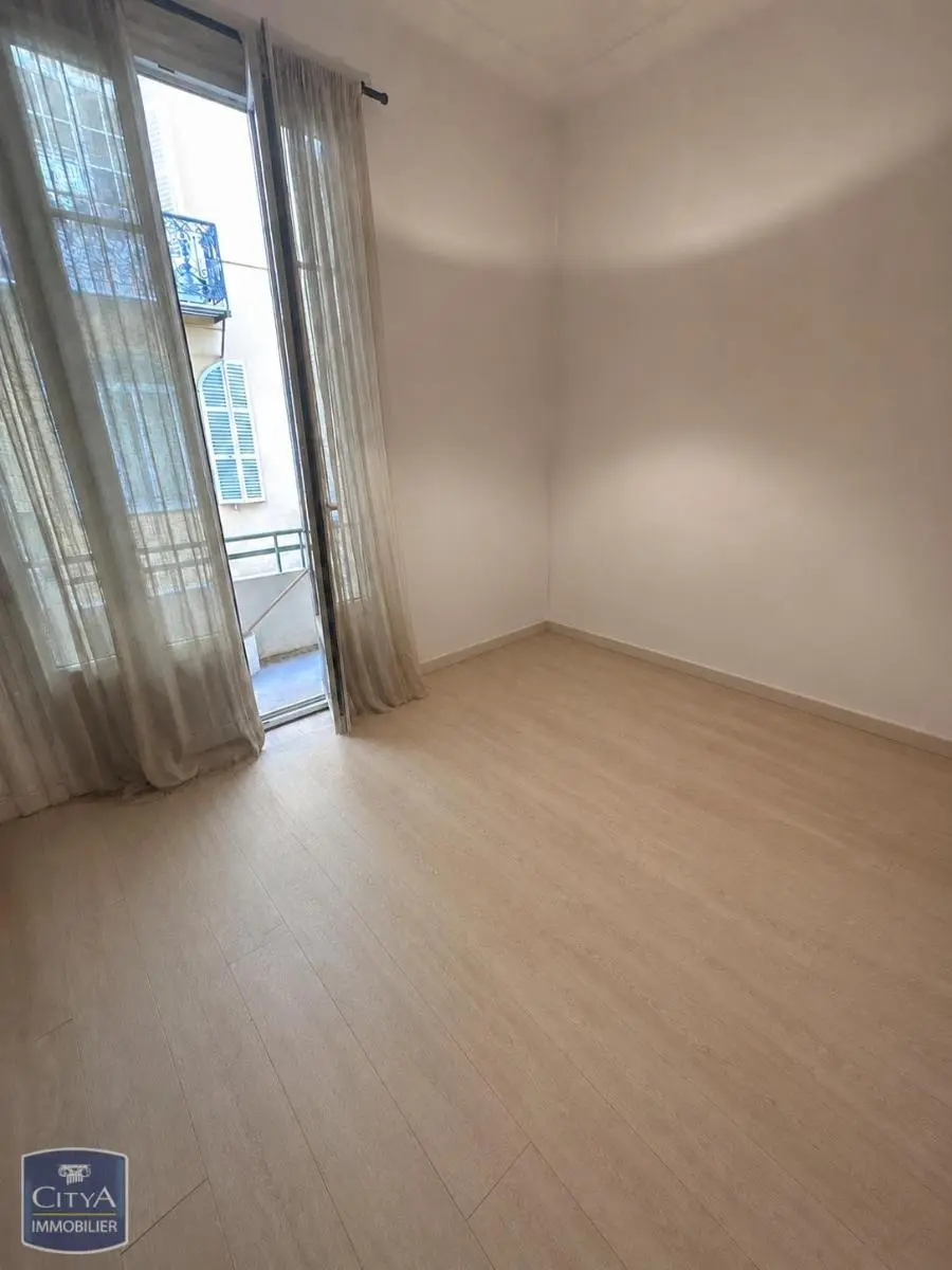 Photo 1 appartement Nice