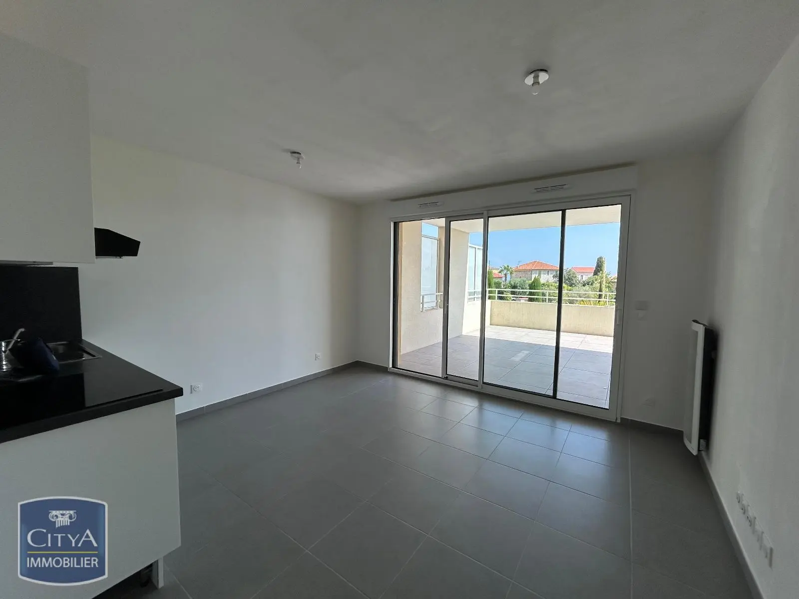 Photo 2 Appartement 1 pièce 23.5m²