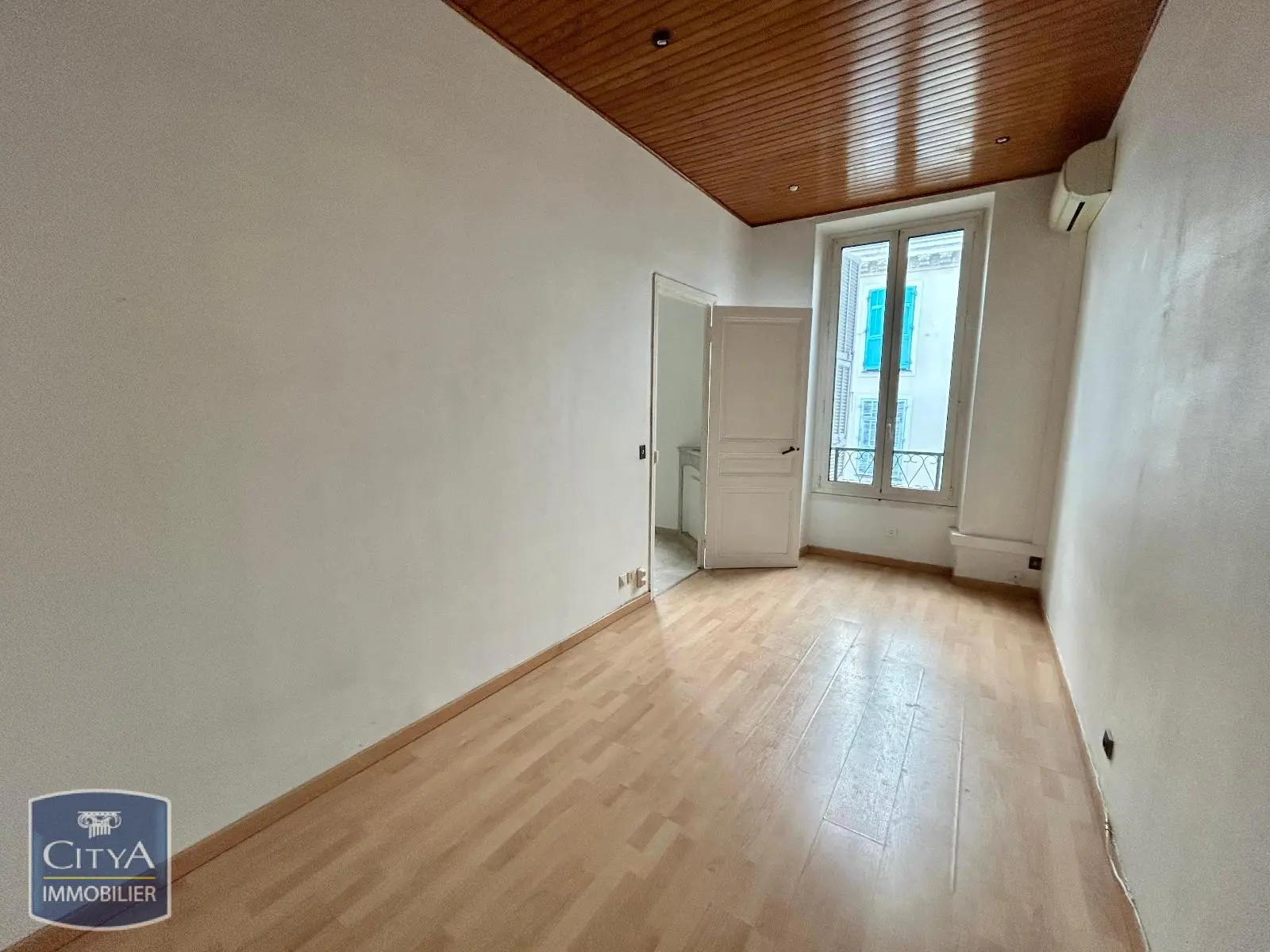 Photo 9 Appartement 4 pièces 103.96m²