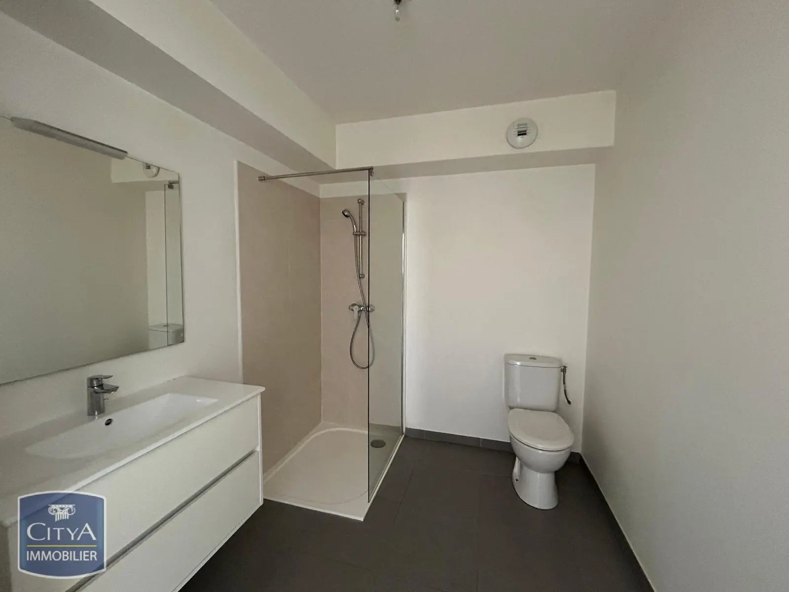 Photo 5 Appartement 1 pièce 23.5m²