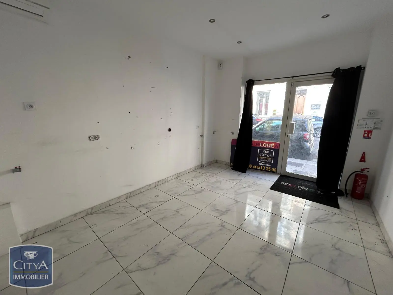 Photo 3 Local Commercial 32.41m²