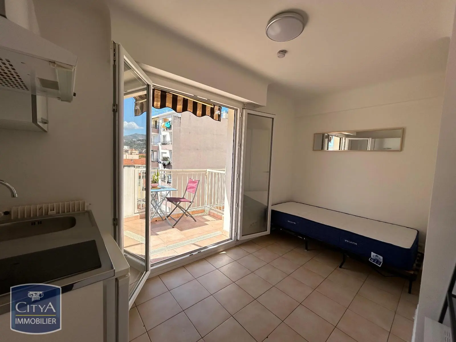 Photo 3 Appartement 1 pièce 11.7m²