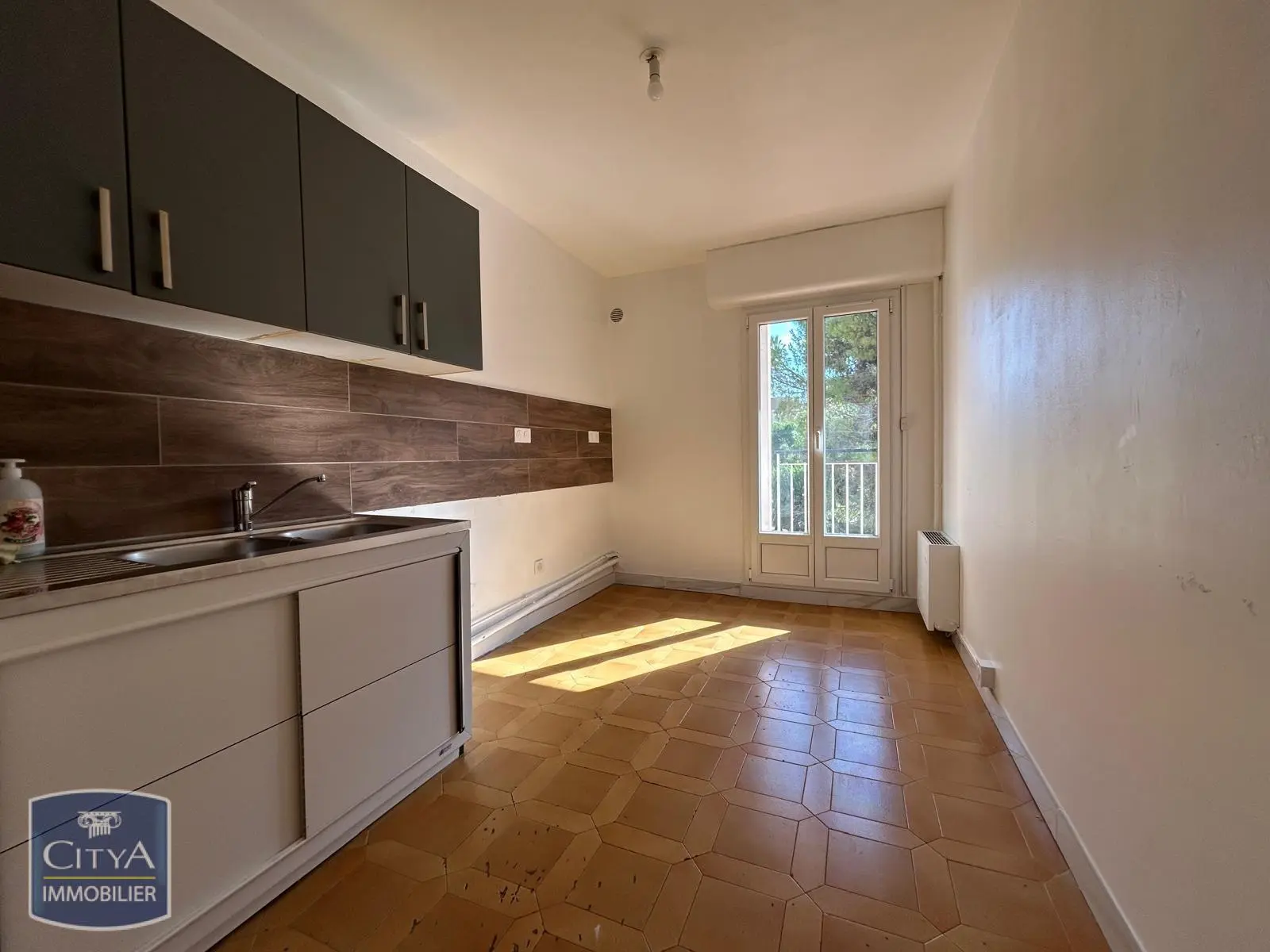 Photo 3 Appartement 4 pièces 76.33m²