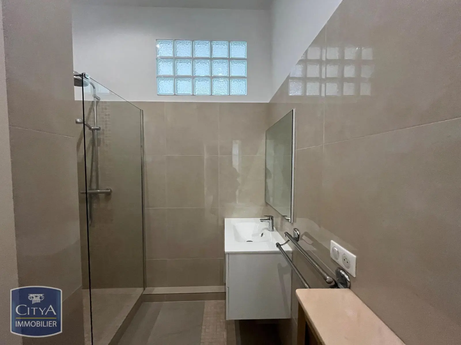 Photo 13 Appartement 4 pièces 137m²