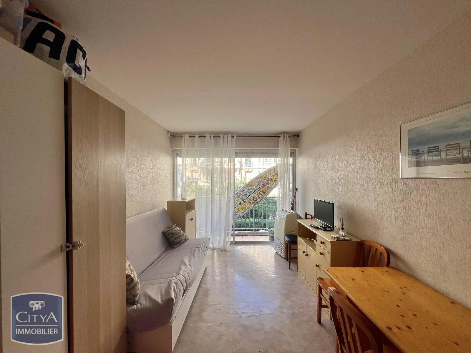 Photo 1 Appartement 1 pièce 19.34m²