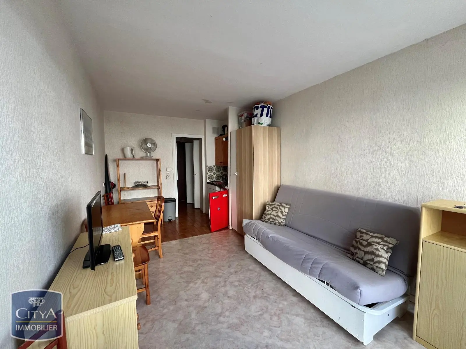 Photo 2 Appartement 1 pièce 19.34m²