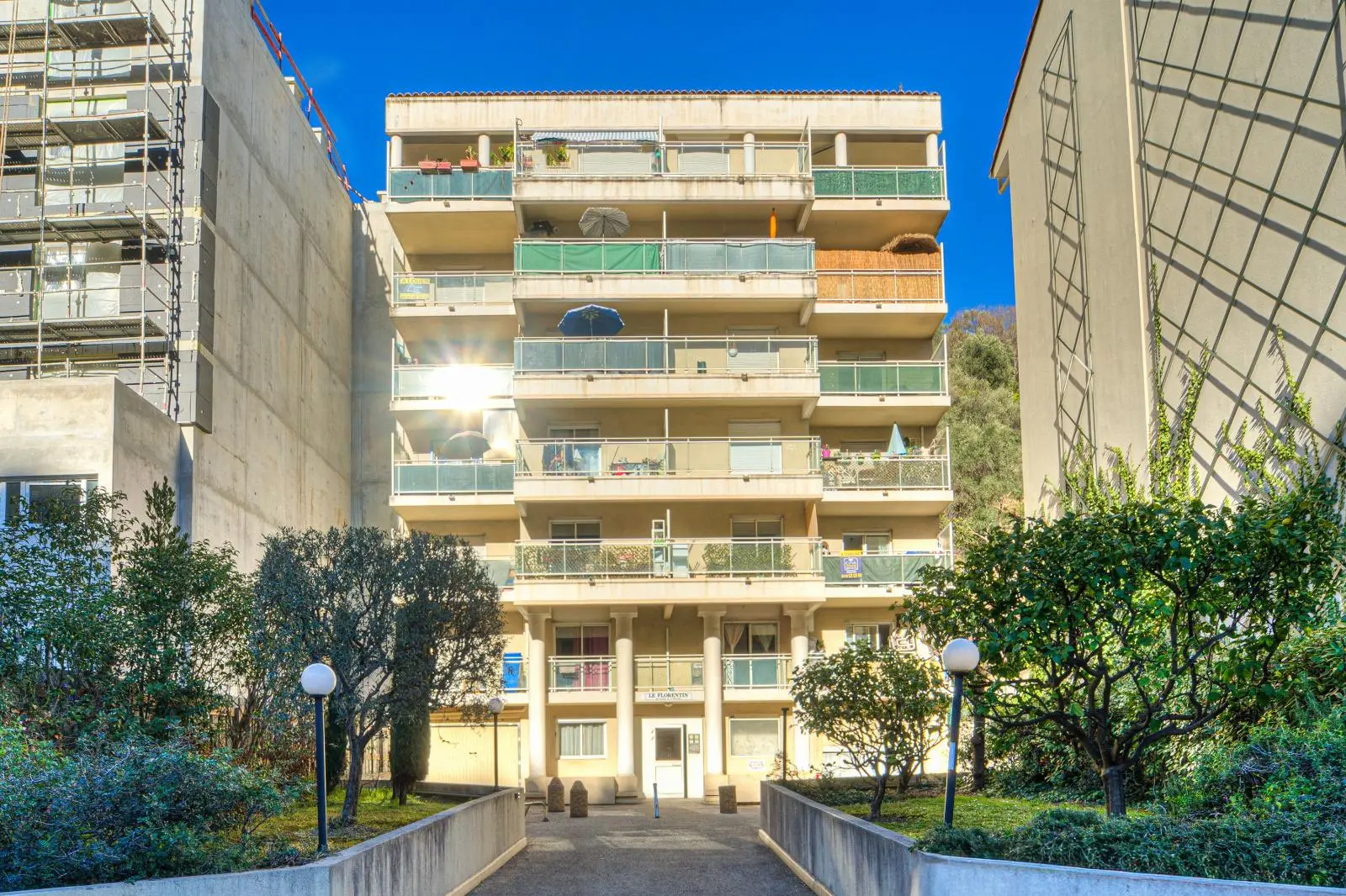 Photo 1 Appartement 1 pièce 30m²