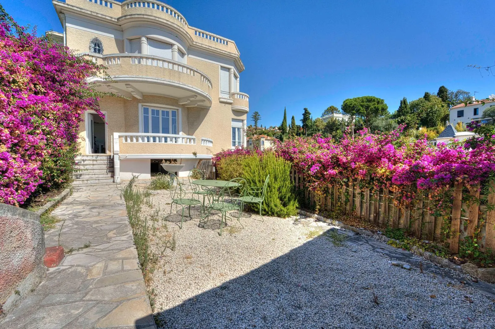 Photo 2 Appartement 6 pièces 132m²