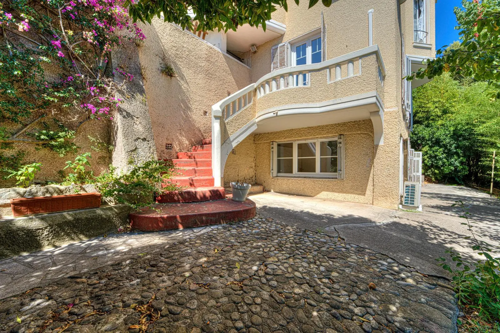 Photo 6 Appartement 6 pièces 132m²