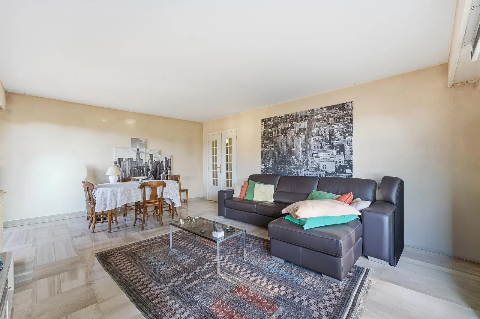 Photo 3 Appartement 3 pièces 75m²