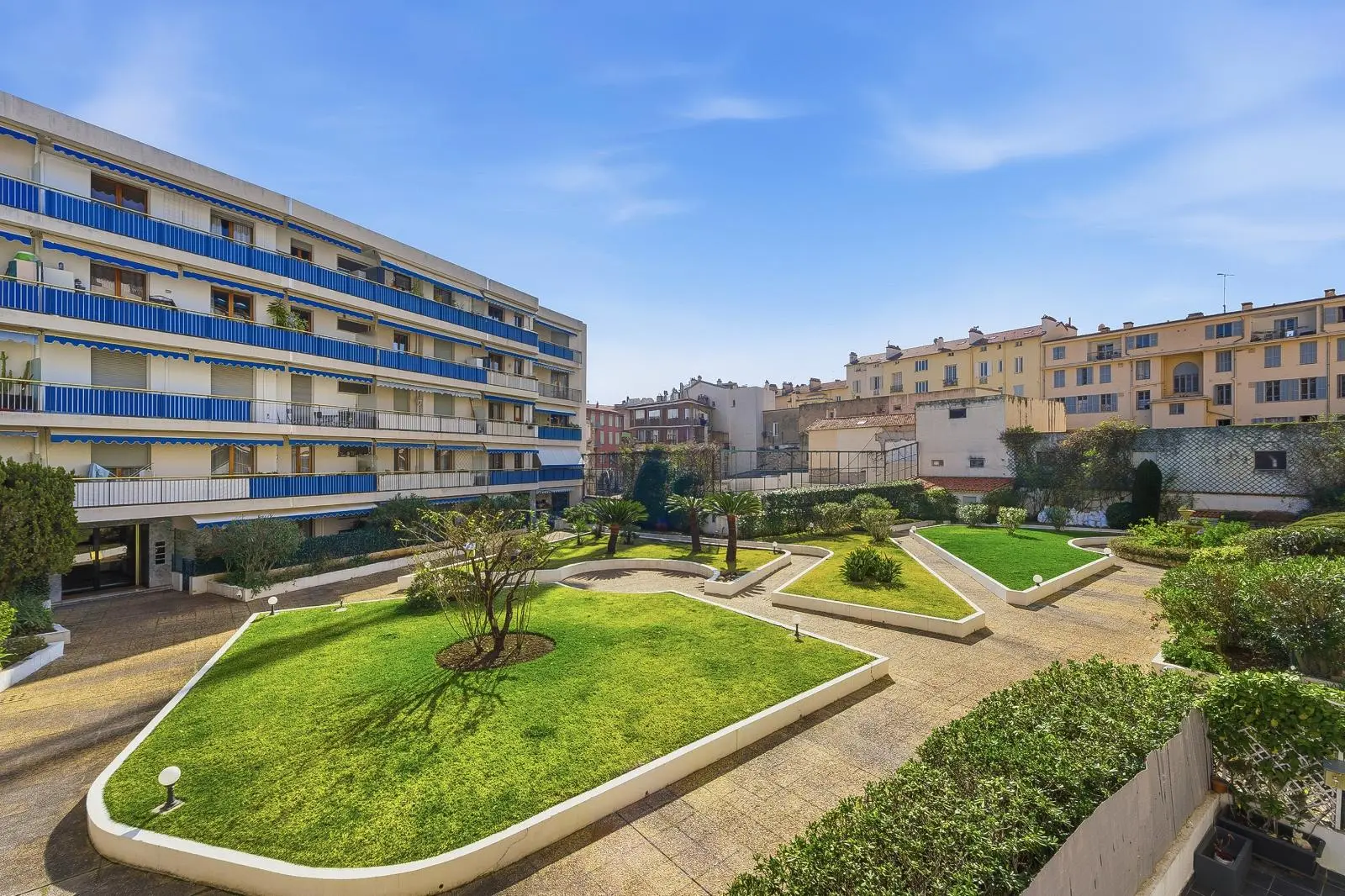 Photo 1 Appartement 2 pièces 57m²