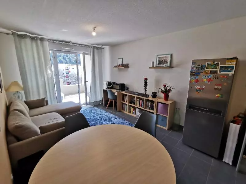 Illustration pour Appartement 3 pièces 62m² Photo Appartement 3 pièces 62m²