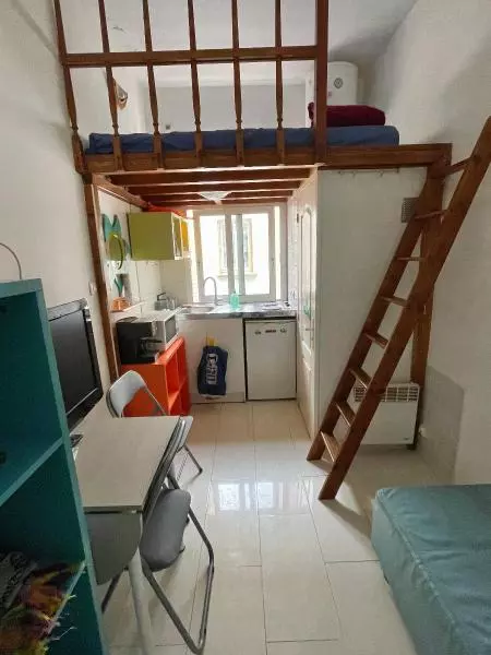 Illustration pour Appartement 1 pièce 9m² Photo Appartement 1 pièce 9m²