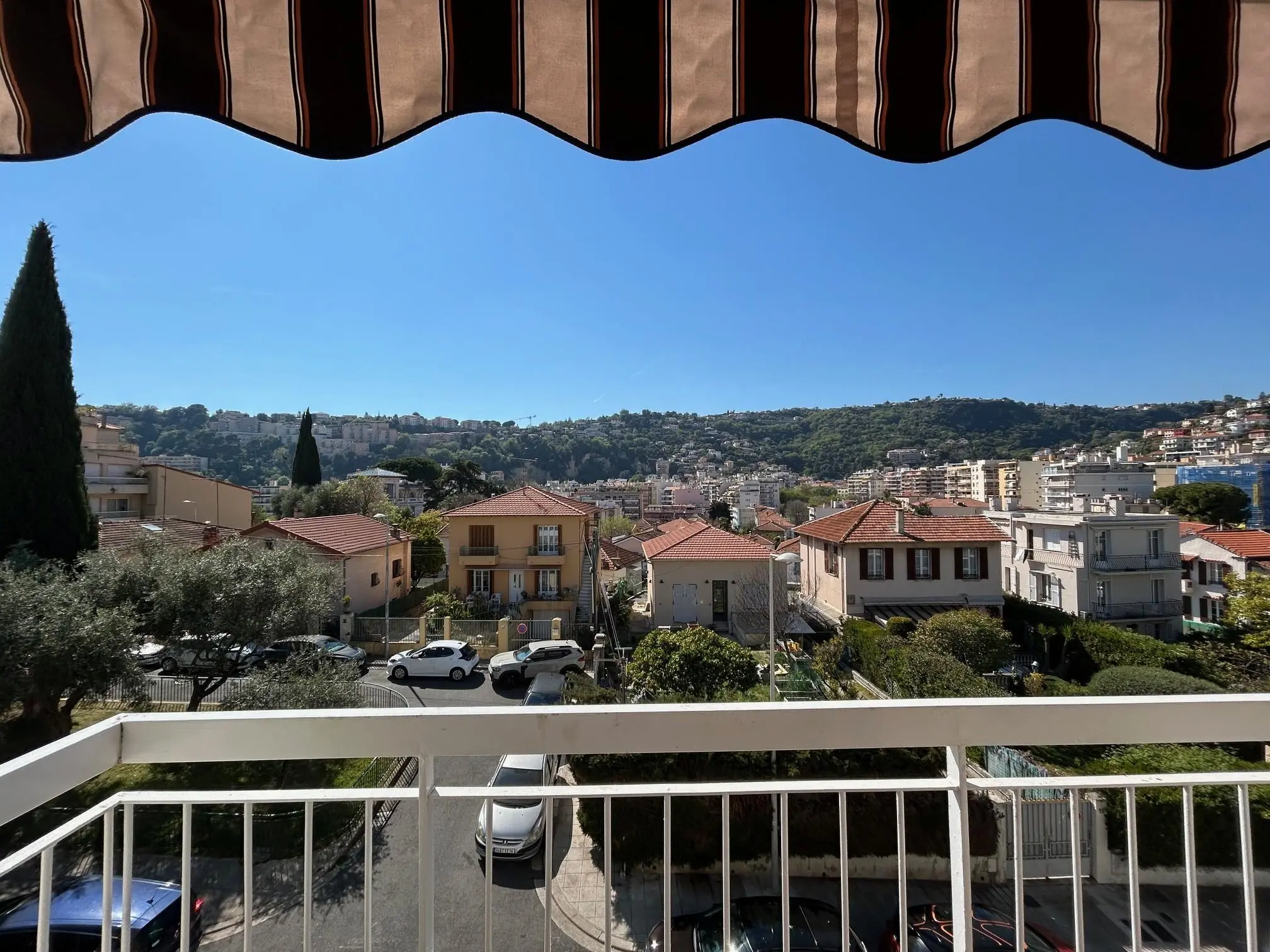 Photo 1 Appartement 1 pièce 31m²