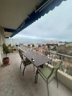 Photo 1 Appartement 6 pièces 144.91m²