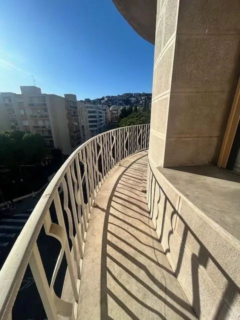 Photo 2 Appartement 3 pièces 108m²