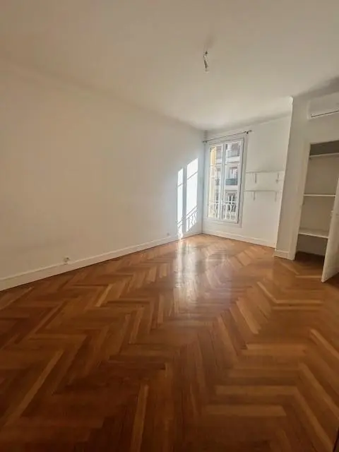 Photo 8 Appartement 3 pièces 108m²