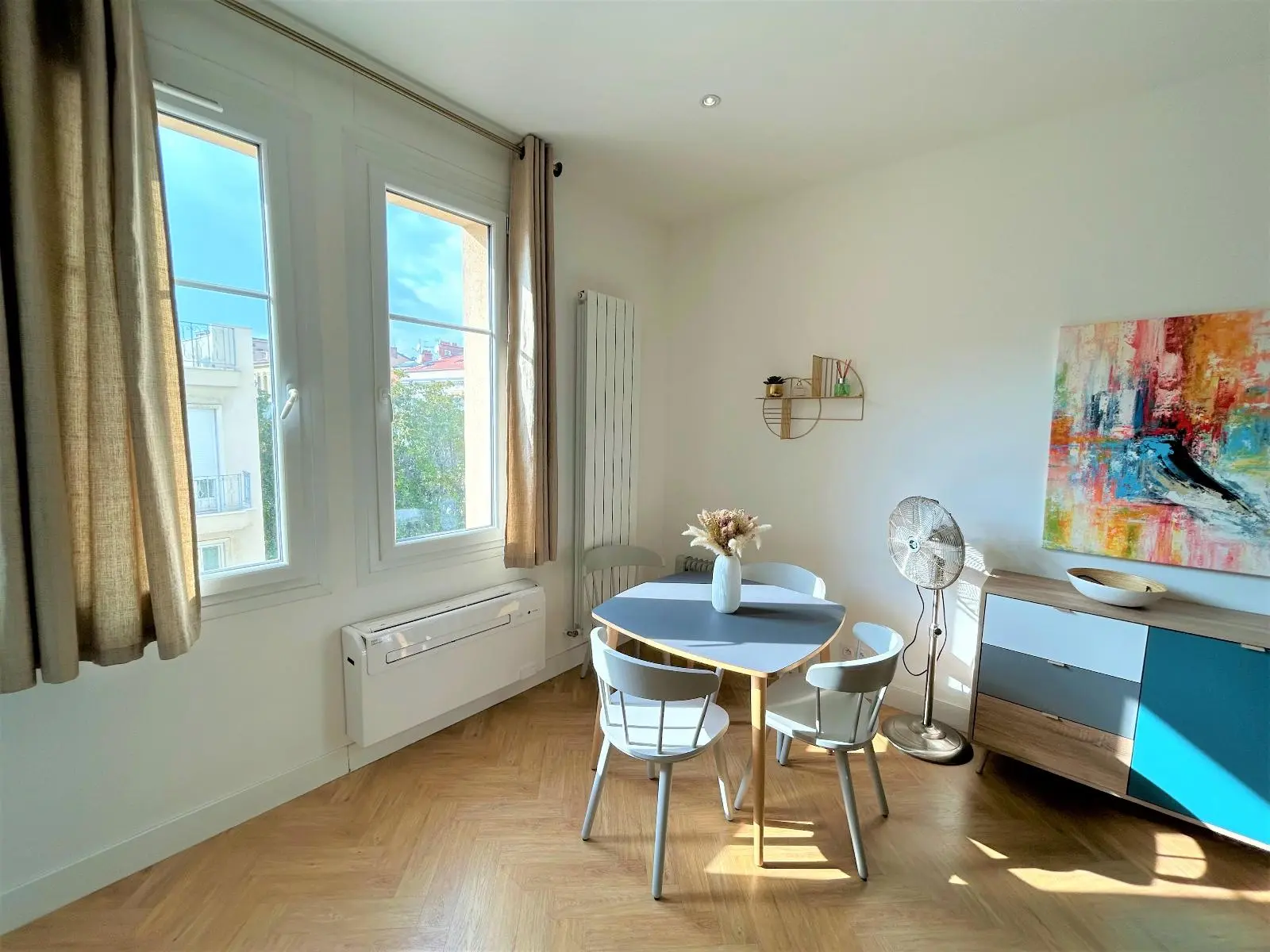 Photo 2 Appartement 1 pièce 27m²