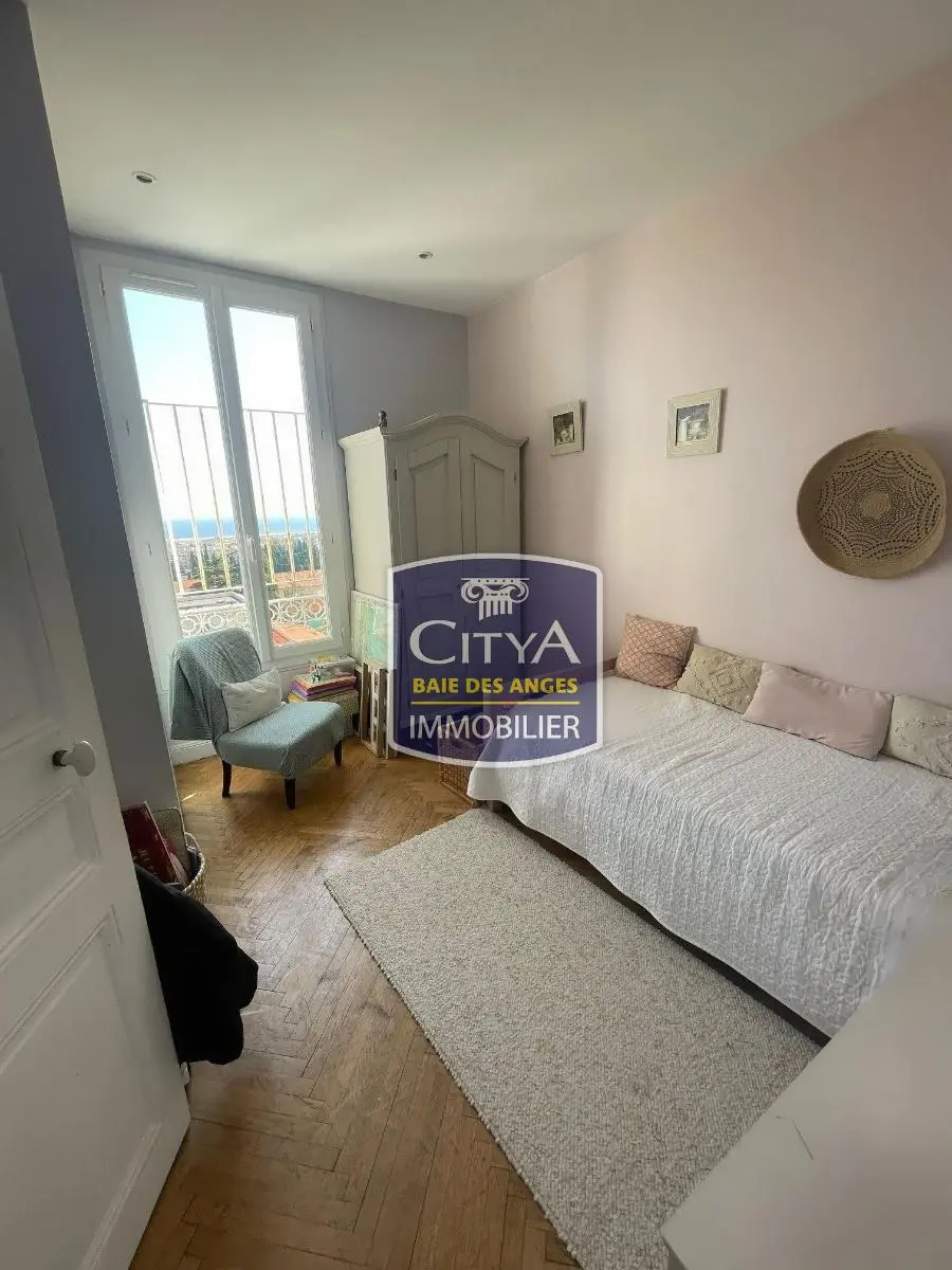 Photo 8 Maison 6 pièces 113m²