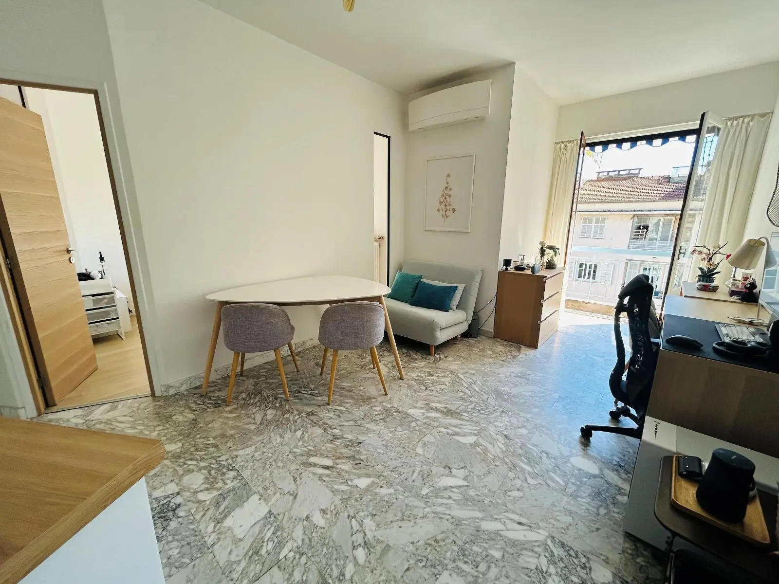 Photo 2 Appartement 2 pièces 34m²