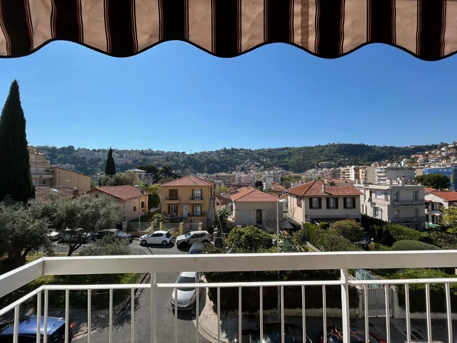 Photo 1 Appartement 1 pièce 31m²