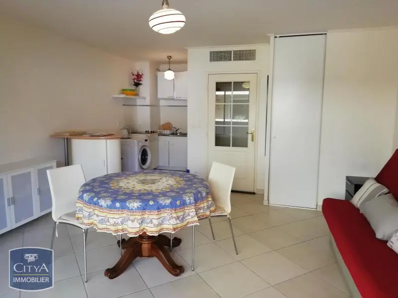 Photo 7 Appartement 1 pièce 28.68m²