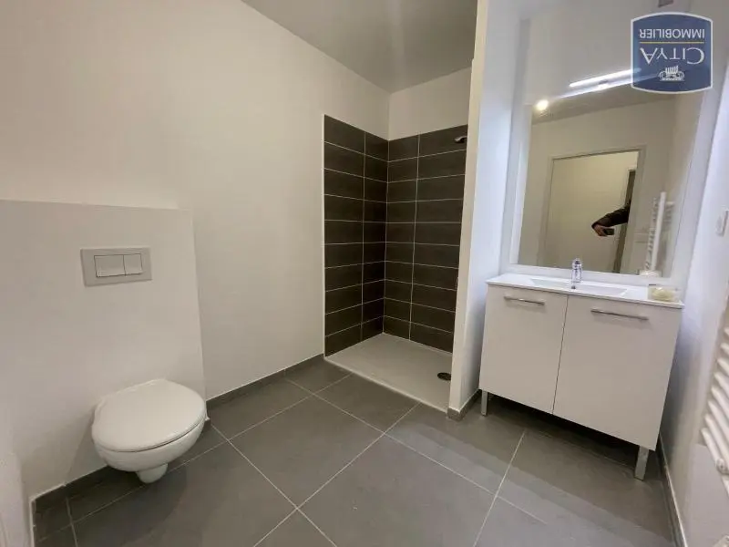 Photo 4 Appartement 2 pièces 42.2m²