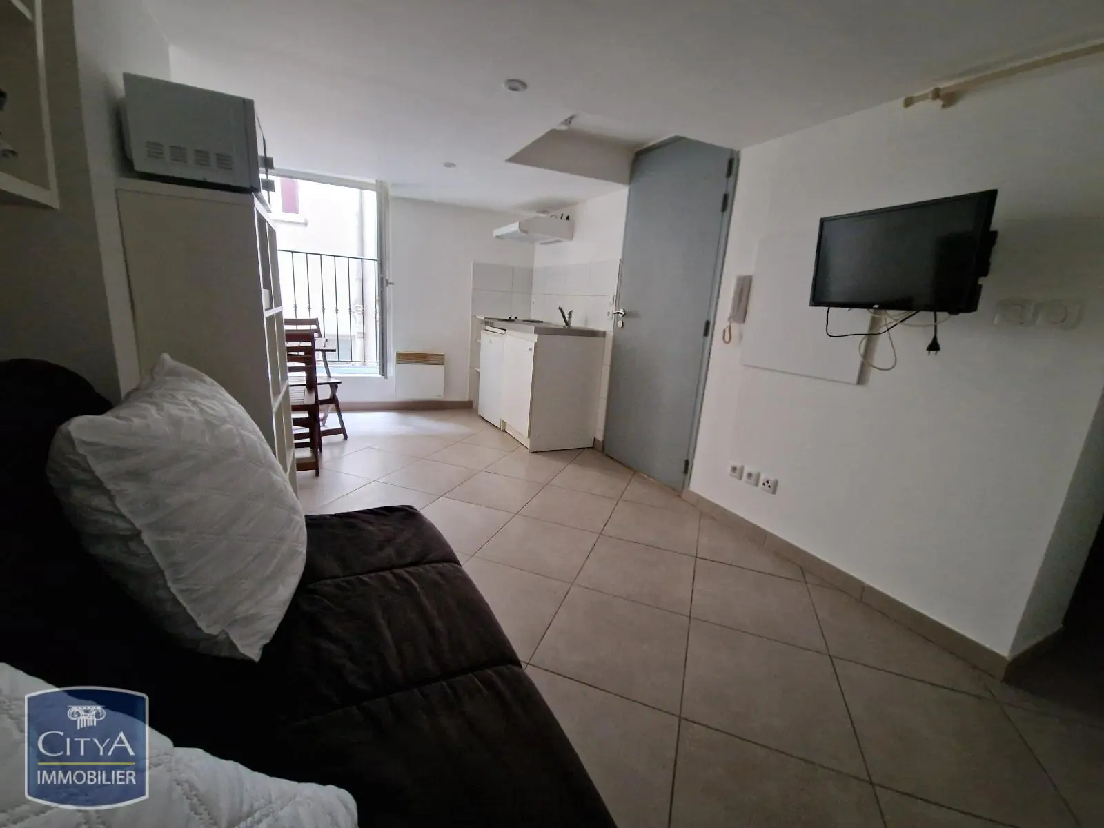 Photo 2 Appartement 1 pièce 15.45m²