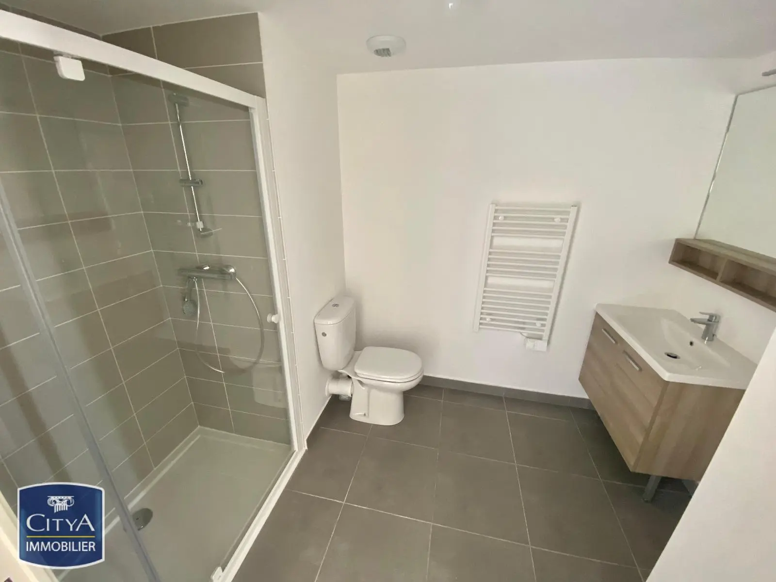 Photo 7 Appartement 1 pièce 27.99m²