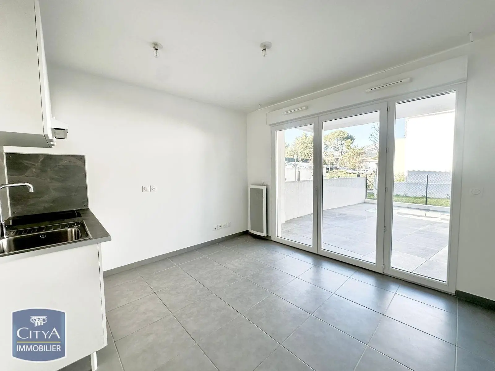 Photo 2 Appartement 1 pièce 21.22m²