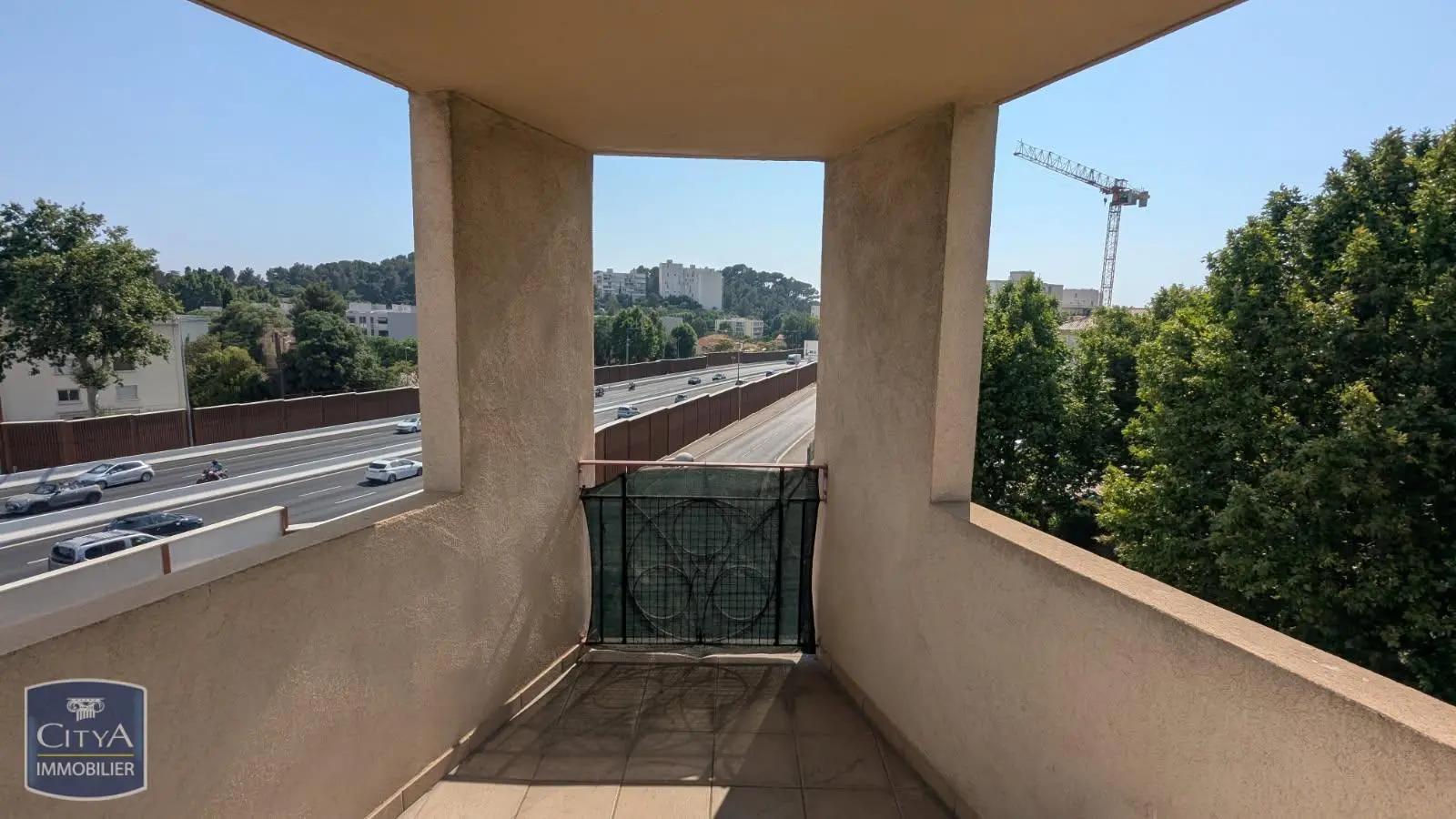 Photo 1 Appartement 1 pièce 30.3m²