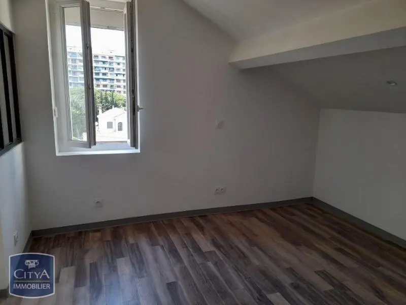 Photo 3 Appartement 1 pièce 15.18m²