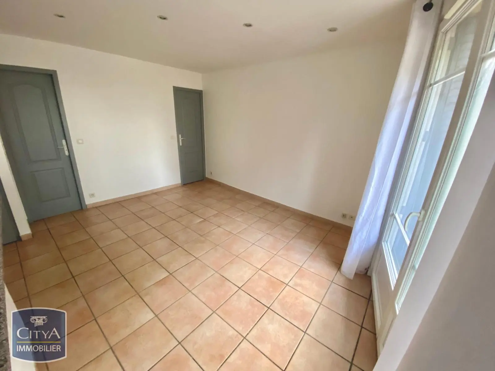 Photo 6 Appartement 1 pièce 26.01m²