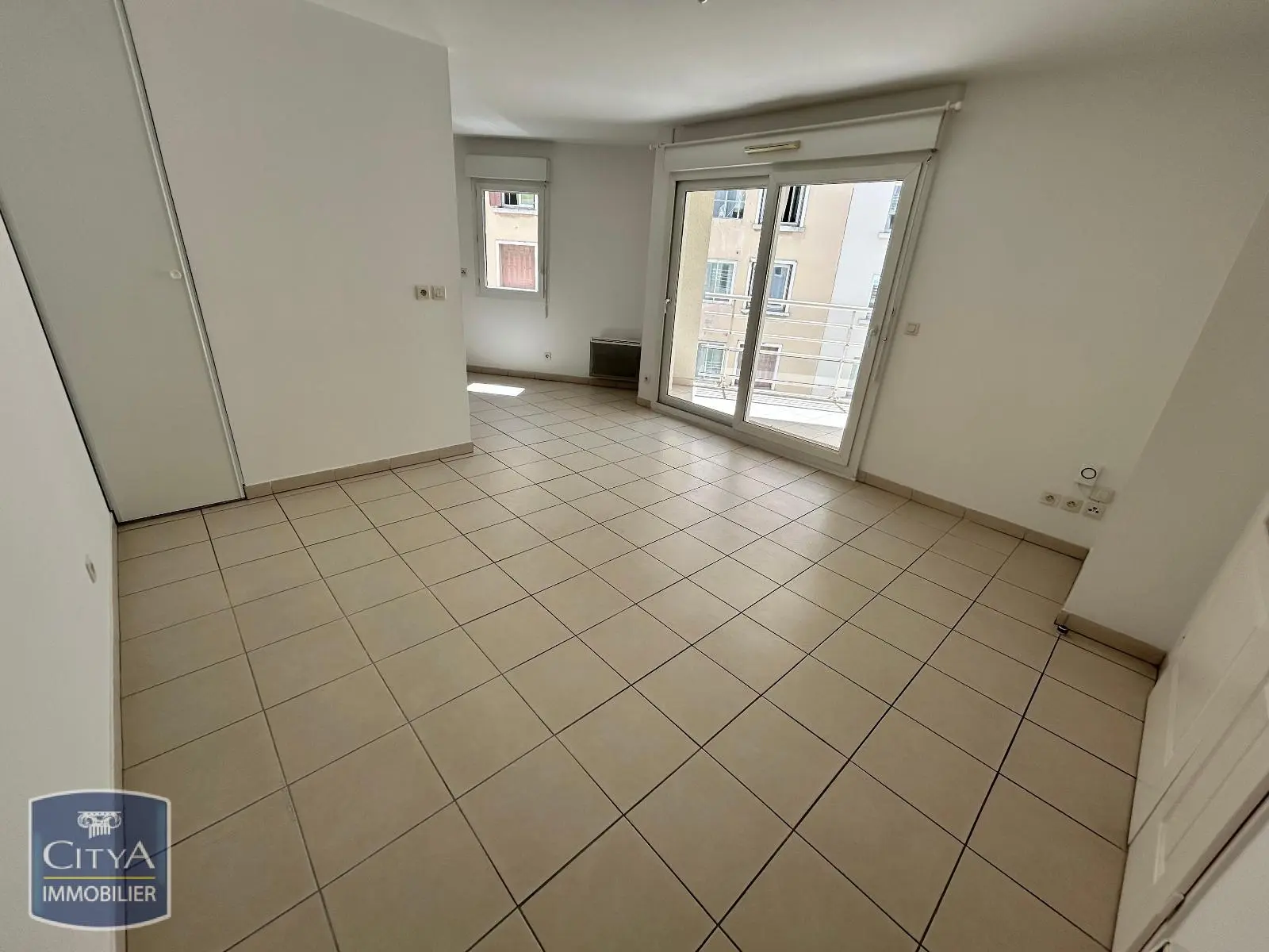 Photo 2 Appartement 3 pièces 60m²